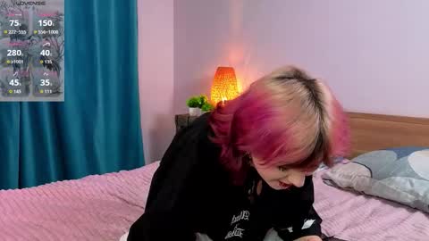 Ashley online show from November 19, 2025, 6:30 pm