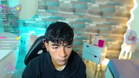 osamu_tay online show from March 12, 2026, 11:38 am