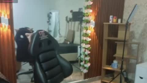 osamu_tay online show from May 21, 2026, 3:24 am