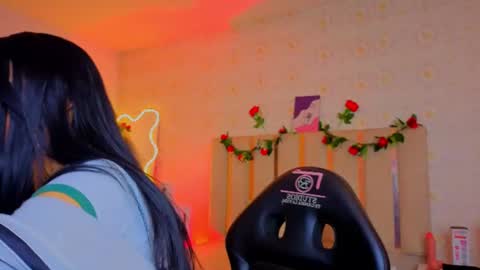 osamu_tay online show from July 25, 2026, 3:04 am