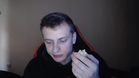 Oscar online show from September 20, 2025, 9:54 am