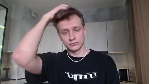 Snapshot of oscar_sssky chatting on June 6, 2026, 3:06 pm Oscar online show from June 6, 2026, 3:06 pm