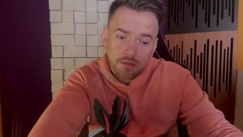 Oscar Steel Savage online show from March 10, 2025, 11:06 pm