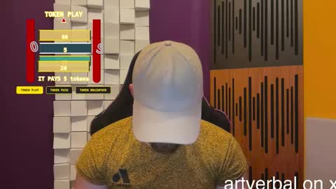Snapshot of oscarsavage chatting on February 8, 2026, 10:35 pm Oscar Steel Savage online show from February 8, 2026, 10:35 pm