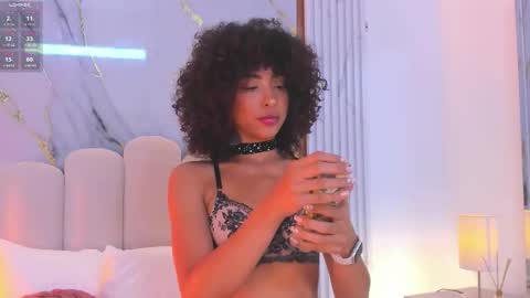 Snapshot of oshun_25 chatting on September 17, 2025, 12:51 pm Oshun online show from September 17, 2025, 12:51 pm