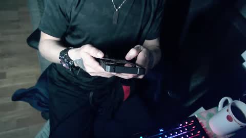 Snapshot of osirisbad chatting on March 8, 2025, 12:00 am osirisbad online show from March 8, 2025, 12:00 am