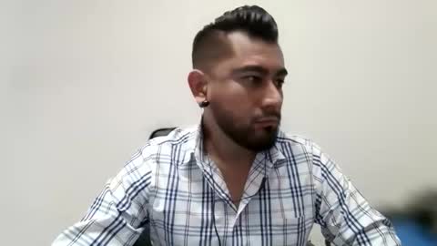 oskregal online show from March 19, 2026, 7:40 pm