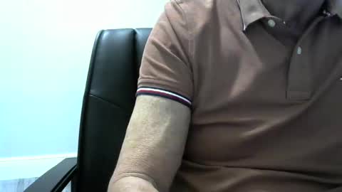 Ossi online show from March 1, 2026, 11:29 pm