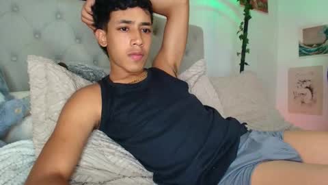 ostin 18hot online show from May 18, 2026, 4:07 am