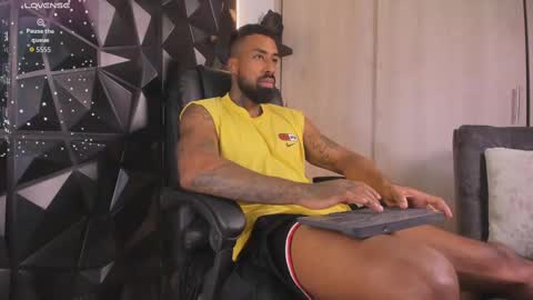 Ostin Daniels online show from October 7, 2025, 11:02 pm