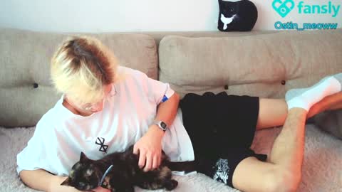 Snapshot of ostin_meoww chatting on January 20, 2025, 5:15 am Ostin online show from January 20, 2025, 5:15 am