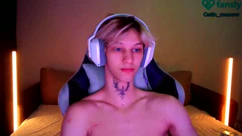 Snapshot of ostin_meoww chatting on February 28, 2025, 1:36 pm Ostin online show from February 28, 2025, 1:36 pm