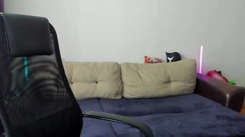 Snapshot of ostin_meoww chatting on March 2, 2026, 5:08 am Ostin online show from March 2, 2026, 5:08 am