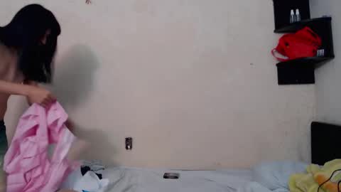 Snapshot of otakutransgurl chatting on November 24, 2025, 4:23 am RACHEL CHOW online show from November 24, 2025, 4:23 am