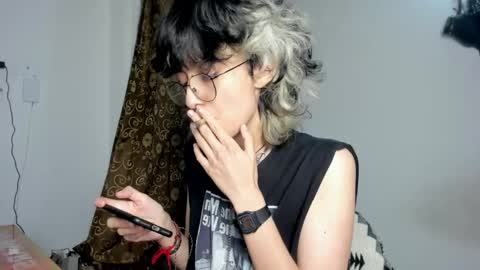 Snapshot of ottoyan_ chatting on February 4, 2025, 7:40 am Otto 3 online show from February 4, 2025, 7:40 am