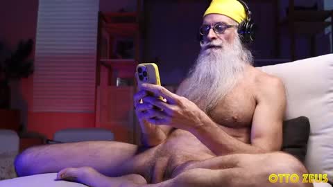 Otto Zeus online show from April 14, 2026, 2:28 am