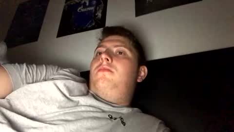 Snapshot of outflayd chatting on November 1, 2025, 11:29 pm outflayd online show from November 1, 2025, 11:29 pm