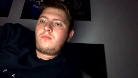 Snapshot of outflayd chatting on November 16, 2025, 1:00 am outflayd online show from November 16, 2025, 1:00 am