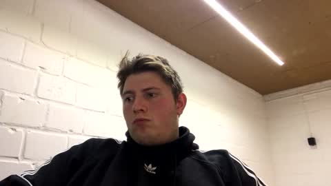 outflayd online show from March 14, 2026, 4:01 pm