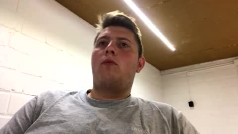 outflayd online show from April 20, 2026, 2:42 pm