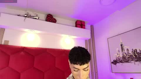 Owen online show from May 30, 2026, 4:42 am