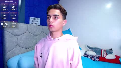 Owen  Independent model  online show from February 27, 2025, 8:06 am