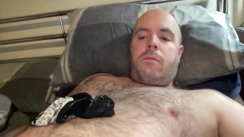 Owen2022 online show from February 17, 2026, 7:27 am