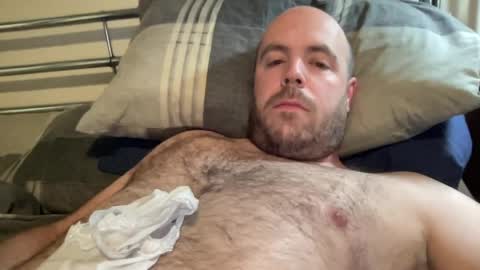 Owen2022 online show from March 30, 2026, 6:25 am