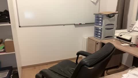 Snapshot of owenmichaels1980 chatting on January 28, 2025, 3:04 pm hotcouple online show from January 28, 2025, 3:04 pm