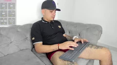 O W E N - S T O N E online show from September 25, 2025, 5:00 am