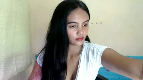 oxana_wetpussy online show from July 7, 2026, 6:38 am