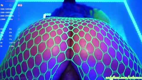 oxlemon online show from September 27, 2025, 3:44 am