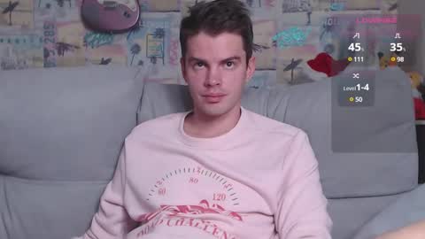 Snapshot of oxmikexo chatting on December 15, 2024, 3:42 pm Mike online show from December 15, 2024, 3:42 pm