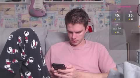 Snapshot of oxmikexo chatting on January 3, 2025, 11:46 am Mike online show from January 3, 2025, 11:46 am