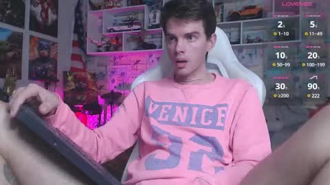 Snapshot of oxmikexo chatting on February 28, 2025, 12:20 pm Mike online show from February 28, 2025, 12:20 pm