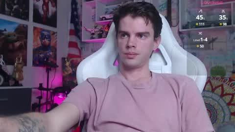 Snapshot of oxmikexo chatting on March 6, 2025, 11:58 am Mike online show from March 6, 2025, 11:58 am