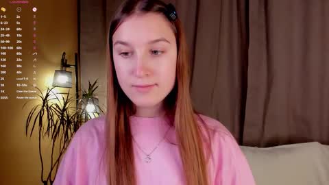 Snapshot of oziecarmona chatting on November 15, 2025, 1:03 am Caroline or just Lina online show from November 15, 2025, 1:03 am