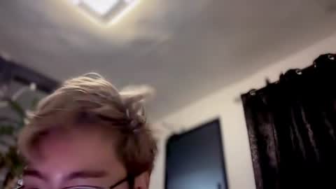 p1noytwink_mier online show from July 28, 2026, 11:17 am