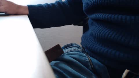 Snapshot of p_lovar chatting on January 22, 2025, 9:54 pm Pierre online show from January 22, 2025, 9:54 pm