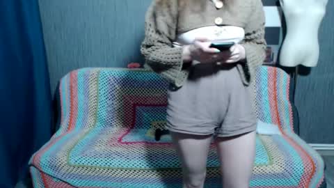 Ella online show from March 22, 2026, 5:33 am