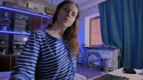 Ella online show from May 31, 2026, 7:48 am