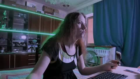 Ella online show from June 24, 2026, 6:23 am