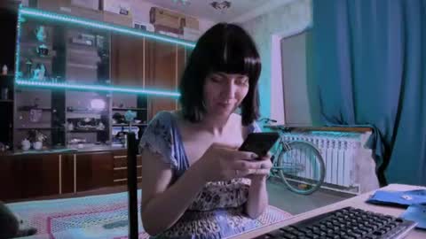 Ella online show from July 8, 2026, 4:33 pm