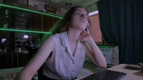 Ella online show from July 21, 2026, 6:16 am