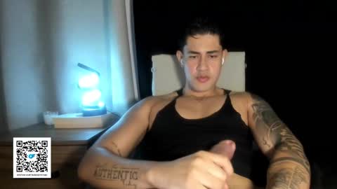 Snapshot of pablo_boston chatting on October 16, 2025, 10:33 pm Javi online show from October 16, 2025, 10:33 pm