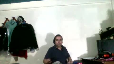 pablo_lopez_ online show from September 19, 2025, 12:23 am