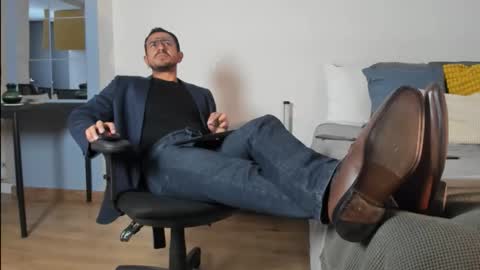 pablo rincon95 online show from March 21, 2026, 3:37 pm