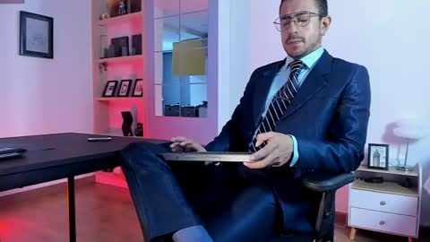 Snapshot of pablo_rincon95 chatting on May 15, 2026, 2:57 pm pablo rincon95 online show from May 15, 2026, 2:57 pm