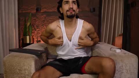 Snapshot of pablo_russoo chatting on March 3, 2026, 3:01 am pablo online show from March 3, 2026, 3:01 am