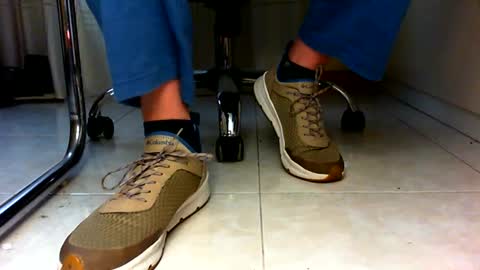 Snapshot of pablomenesssl chatting on December 25, 2024, 12:26 pm Pablo Meness online show from December 25, 2024, 12:26 pm